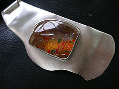 �^�C�̏��������̃������̔������D�����ƃN���X�^�������킹��Isabella�̑�_�ȃW���G���[