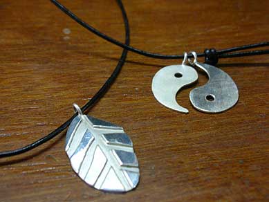 8�΂ł�����ȑf�G�ȍ�i��