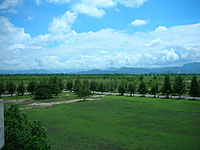 �W�����O����؂�J���āA����A����̂̓^�C�ł͑�ςȍ�ƂƔ�p��������Ƃ̂���