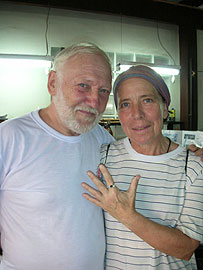 �f�G�ȃx���M�[�l�J�b�v��