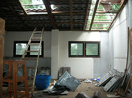 �C���̓�x�͗\�z�O